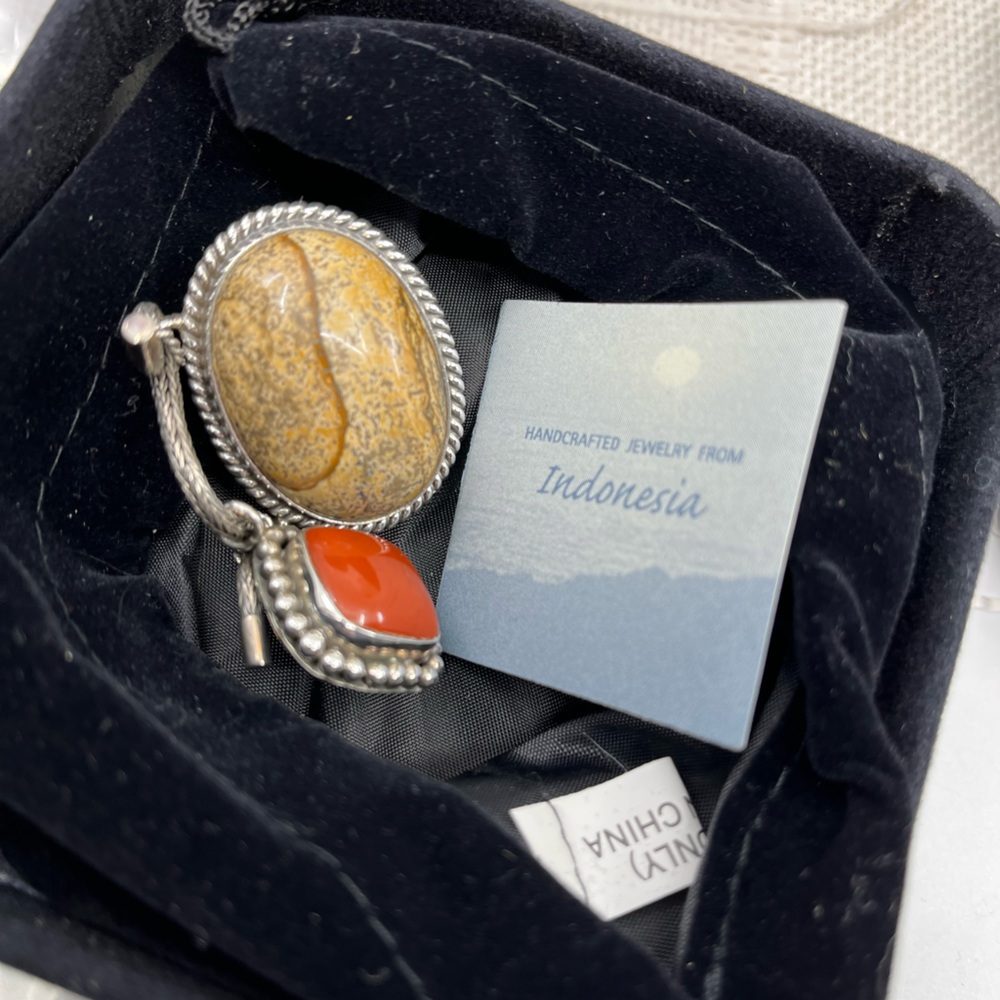 Vintage Sterling Silver Brooch Pendant with Red Jasper, Balinese QVC - Picture 14 of 17